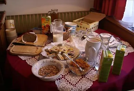 招待所 Gaestehaus Eberl - Rita 弗林肯贝格