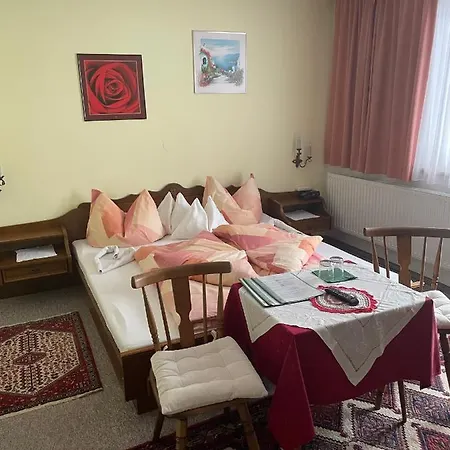 Gaestehaus Eberl - Rita Pensionat 3*