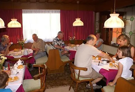 Gaestehaus Eberl - Rita 3* פינקנברג